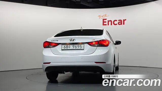 Hyundai Avante 2013 thumb 4