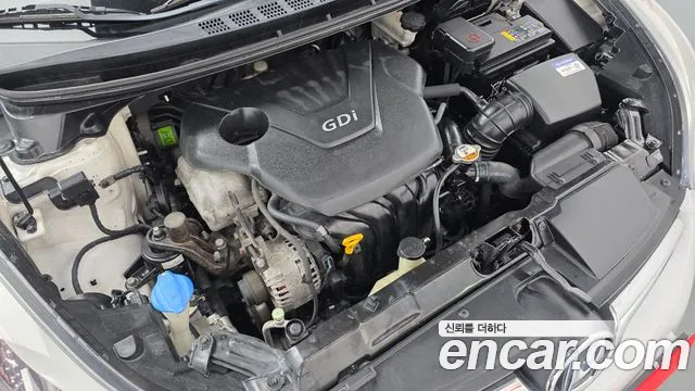 Hyundai Avante 2013 thumb 6