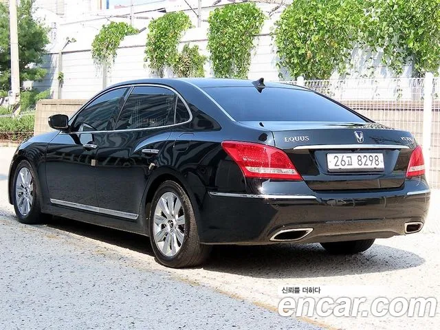 Hyundai Equus 2012 thumb 3