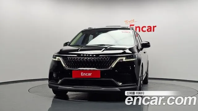Kia Carnival 2021 thumb 2