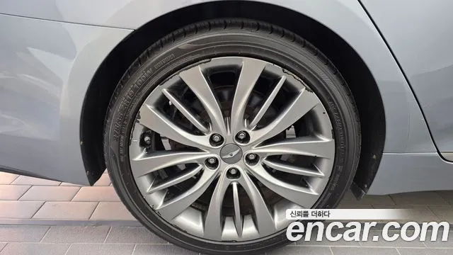 Hyundai Genesis 2015 thumb 5