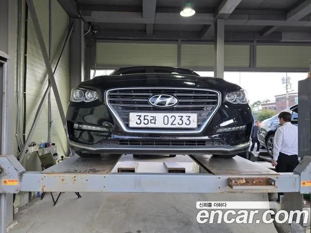 Hyundai Grandeur 2016 thumb 6