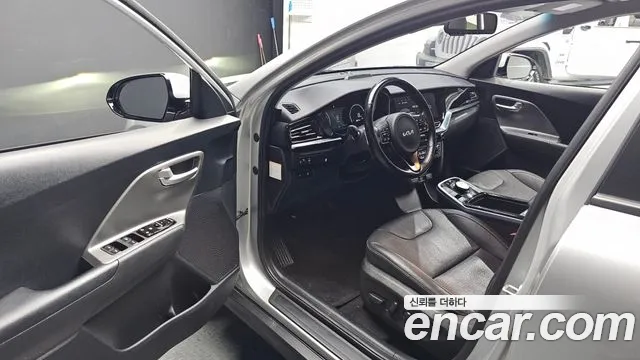Kia Niro 2022 thumb 10