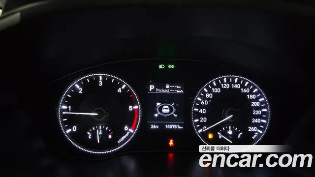 Hyundai Santa Fe 2018 thumb 8