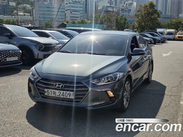 Hyundai Avante 2017 thumb 12