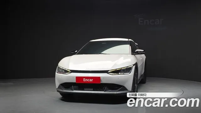 Kia EV6 2022 thumb 3