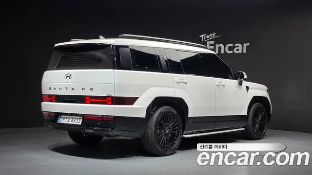 Hyundai Santa Fe 2024 thumb 2
