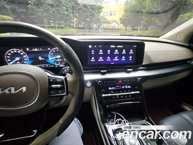 Kia Carnival 2022 thumb 7