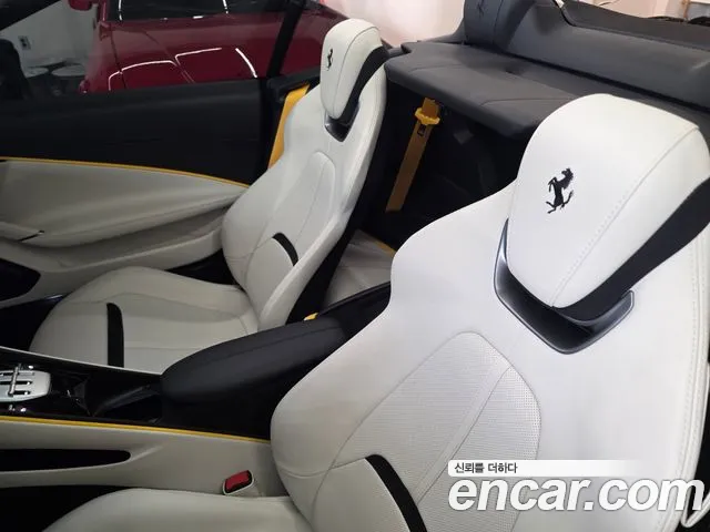 Ferrari Roma 2025 thumb 10