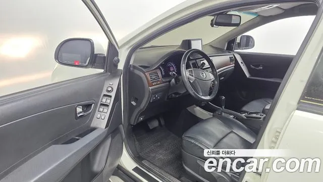 KG_Mobility_Ssangyong KORANDO 2012 thumb 10