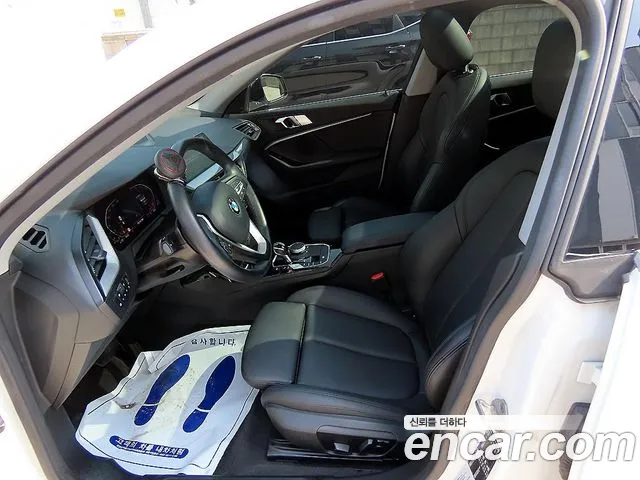 BMW 2-Series 2021 thumb 5