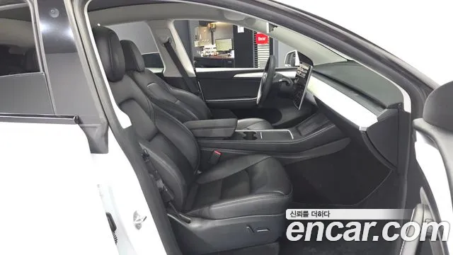 Tesla Model Y 2024 thumb 11