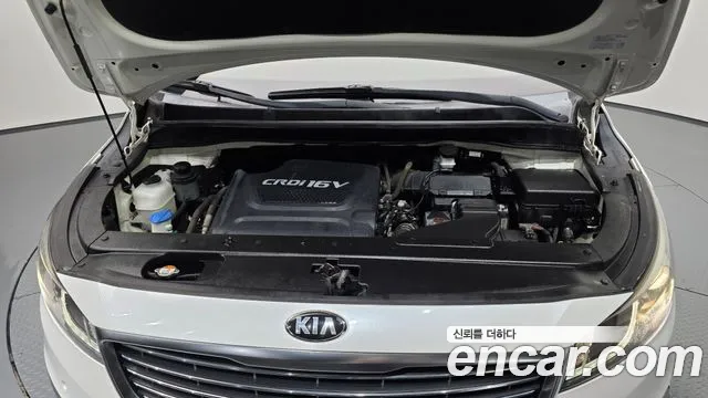 Kia Carnival 2016 thumb 5