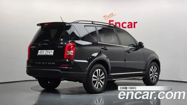 KG_Mobility_Ssangyong Rexton 2013 thumb 2