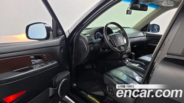 KG_Mobility_Ssangyong Rexton 2013 thumb 10