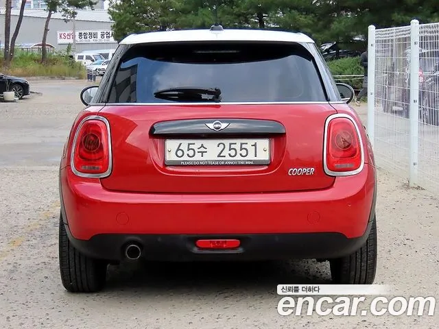 MINI Hatch 2017 thumb 4