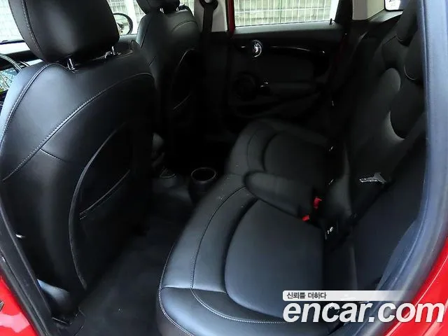 MINI Hatch 2017 thumb 6