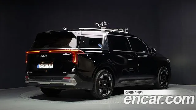 Kia Carnival 2025 thumb 2