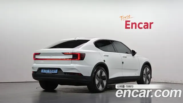 Polestar 2 2025 thumb 2