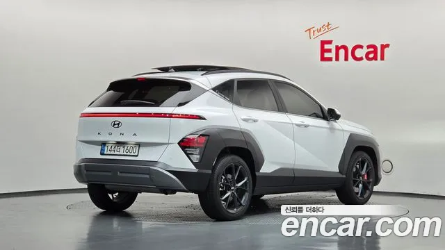Hyundai Kona 2023 thumb 2