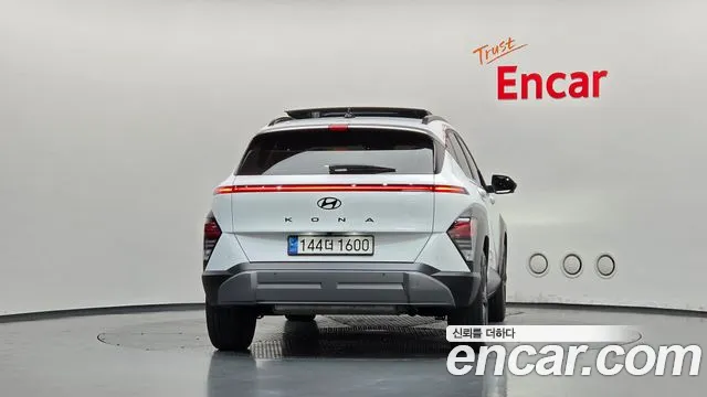 Hyundai Kona 2023 thumb 4
