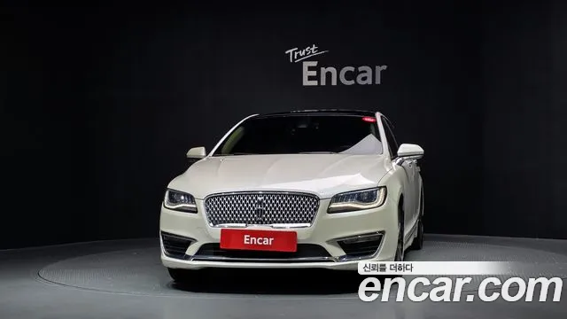 Lincoln MKZ 2018 thumb 3