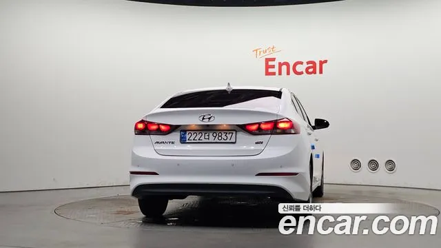 Hyundai Avante 2016 thumb 4