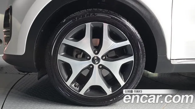 Kia Sportage 2016 thumb 5