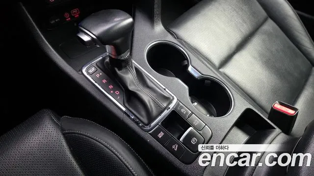 Kia Sportage 2016 thumb 9