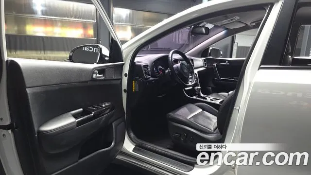 Kia Sportage 2016 thumb 10