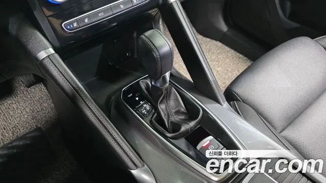 Renault-KoreaSamsung Koleos 2020 thumb 9