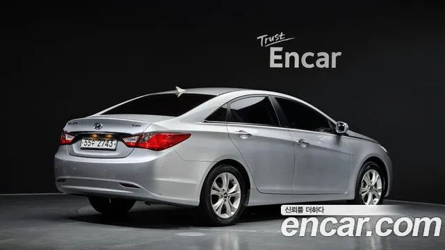Hyundai Sonata 2009 thumb 2
