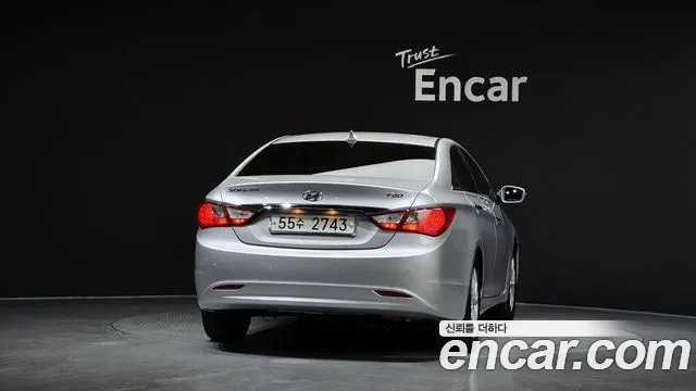 Hyundai Sonata 2009 thumb 4