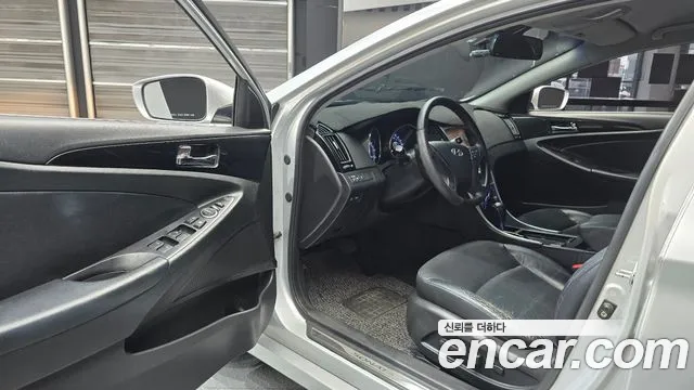 Hyundai Sonata 2009 thumb 10