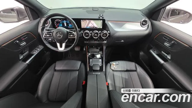 Mercedes-Benz GLA 2021 thumb 7
