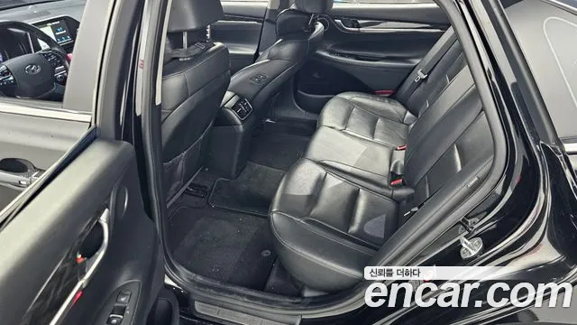 Hyundai Grandeur 2016 thumb 11