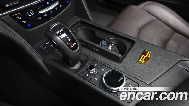 Cadillac CT6 2019 thumb 8