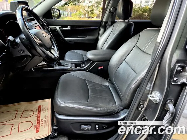 Kia Sorento 2013 thumb 10