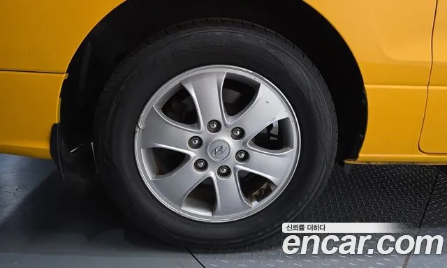 Hyundai Starex 2018 thumb 5