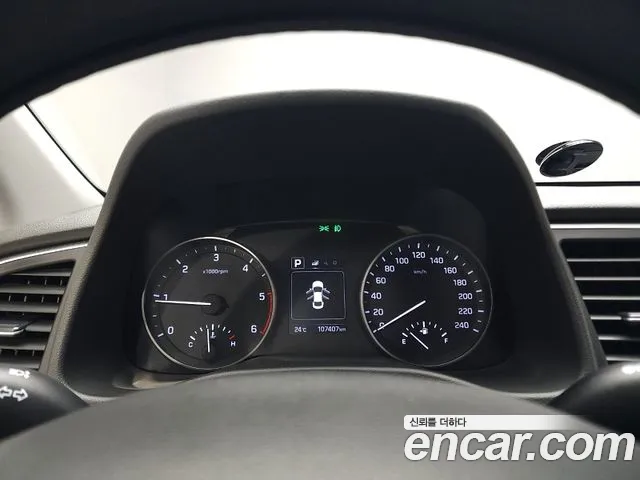 Hyundai Avante 2016 thumb 6