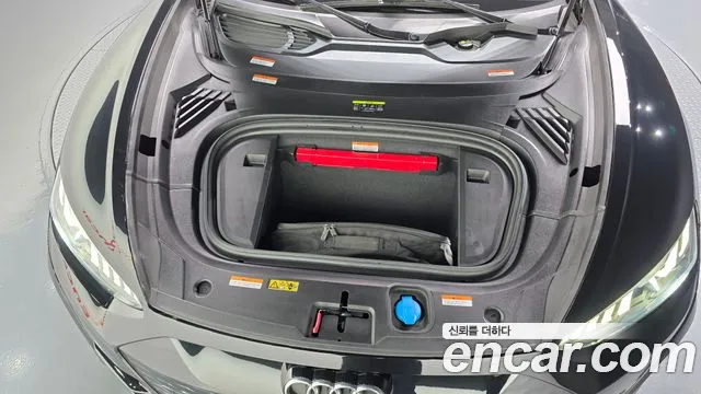 Audi e-tron GT 2022 thumb 5