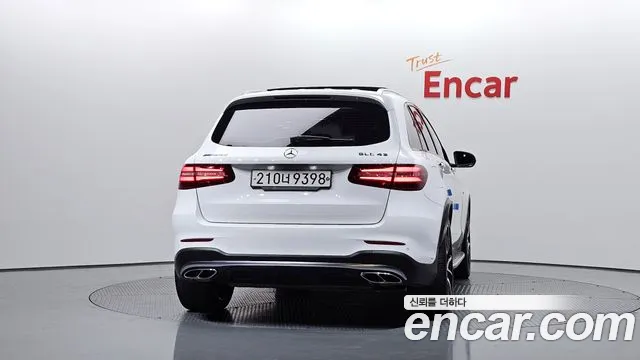 Mercedes-Benz GLC 2017 thumb 4