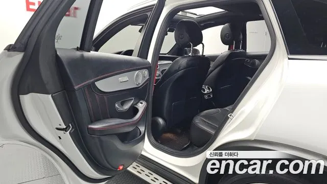 Mercedes-Benz GLC 2017 thumb 12