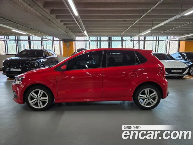 Volkswagen Polo 2013 thumb 4
