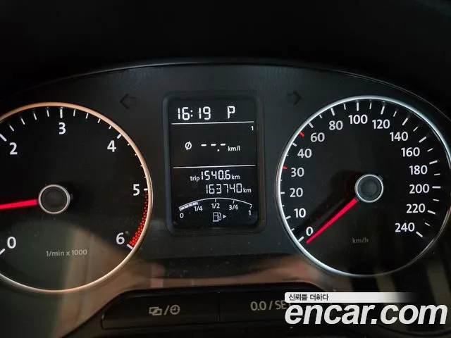 Volkswagen Polo 2013 thumb 5