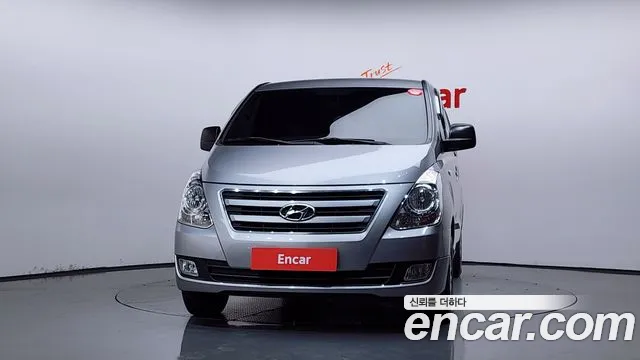 Hyundai Starex 2016 thumb 3