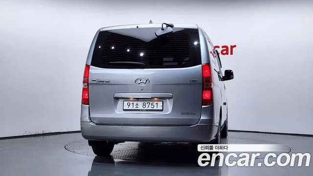 Hyundai Starex 2016 thumb 4