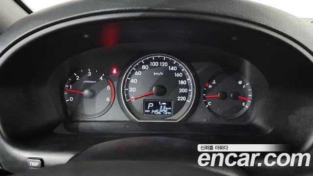 Hyundai Starex 2016 thumb 8