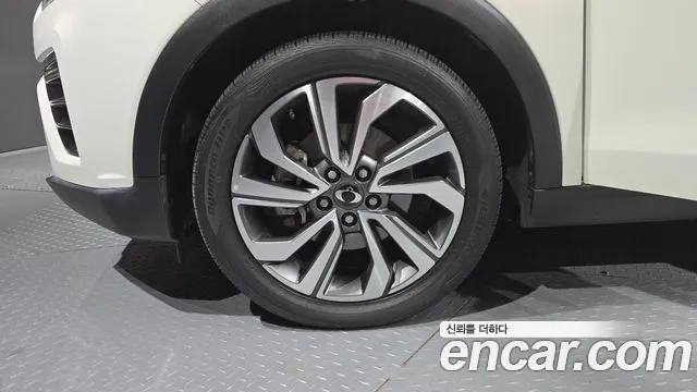 KG_Mobility_Ssangyong TIBOLI 2020 thumb 5