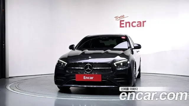 Mercedes-Benz E-Класс 2021 thumb 3